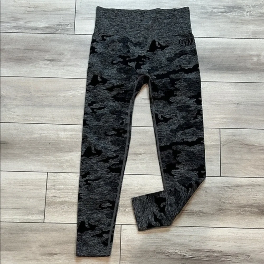GymShark gray black camo seamless leggings size small